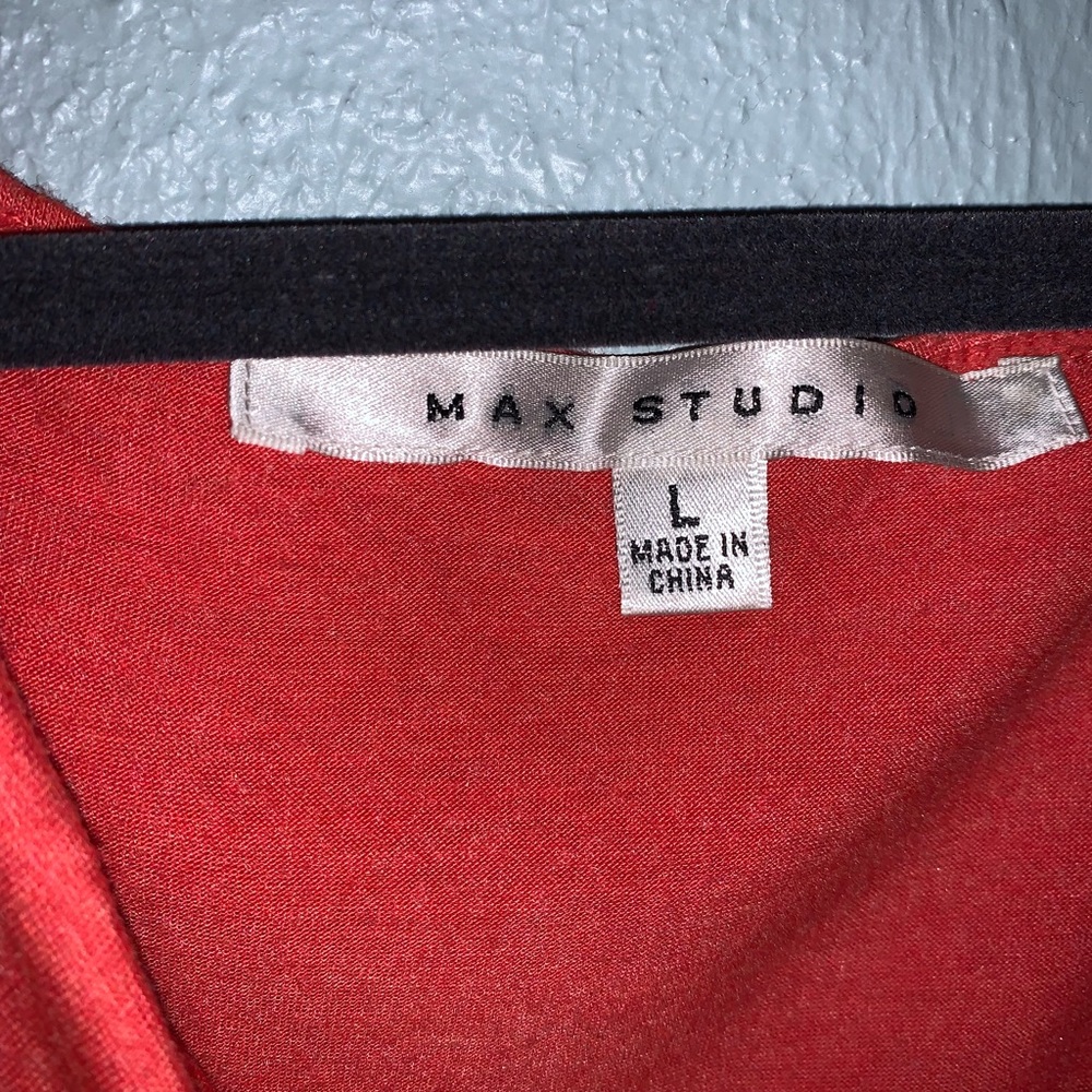 Max Studio Top - Picture 4 of 4